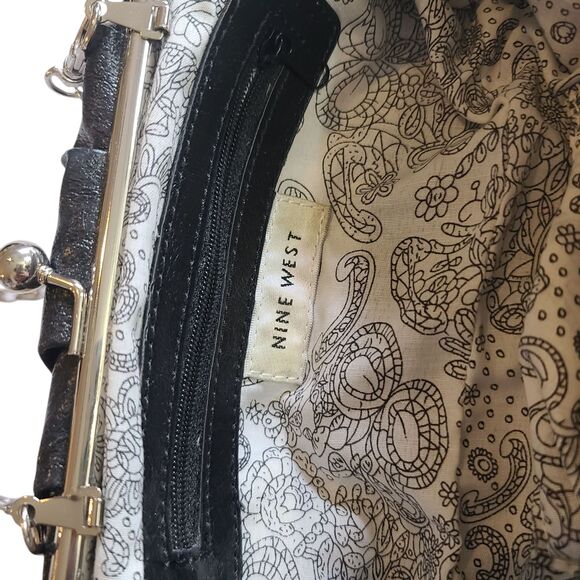 Vintage Nine West Black Leather Faux Diamond Kiss Lock Clutch Bag w/ Strap - Picture 3 of 12